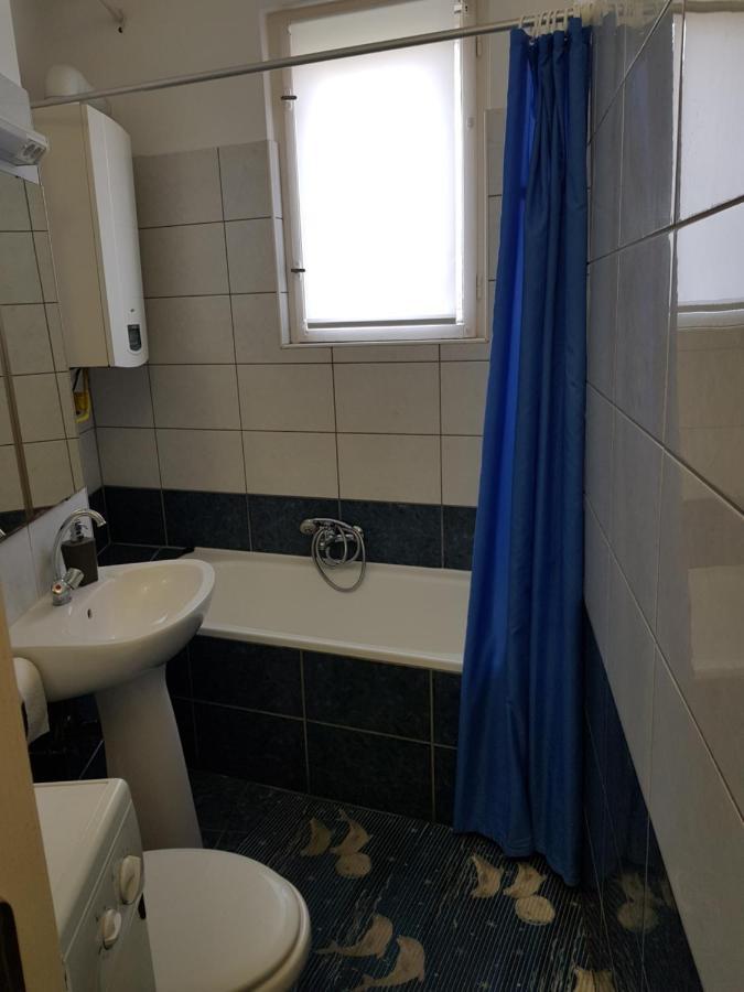 Belvarosi Apartman Apartment เอ็กเกอร์ ภายนอก รูปภาพ